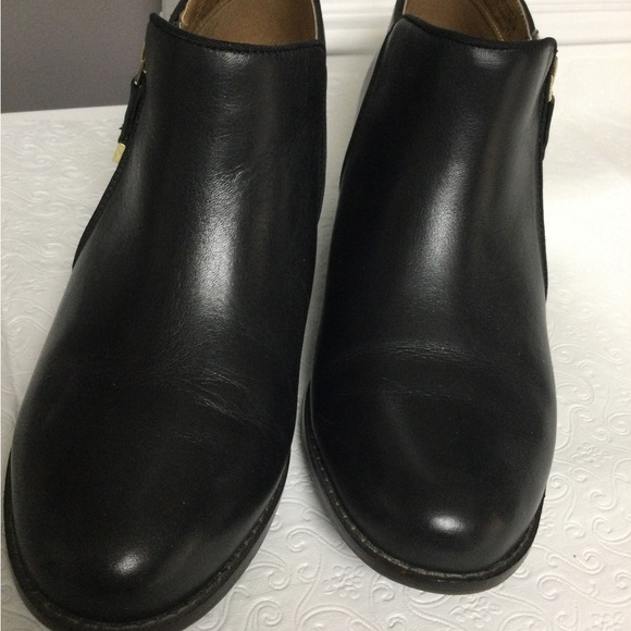 VIONIC, Jolene, Black Zip Ankle Boots, Woman’s Size 8 - Picture 3 of 10